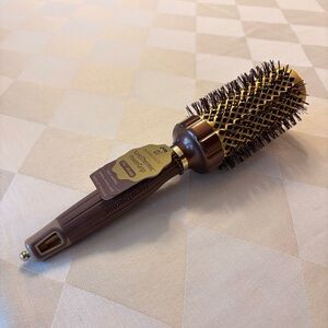 Olivia Garden NanoThermic Ceramic + Ion Round Thermal Hair Brush 1 3/4"